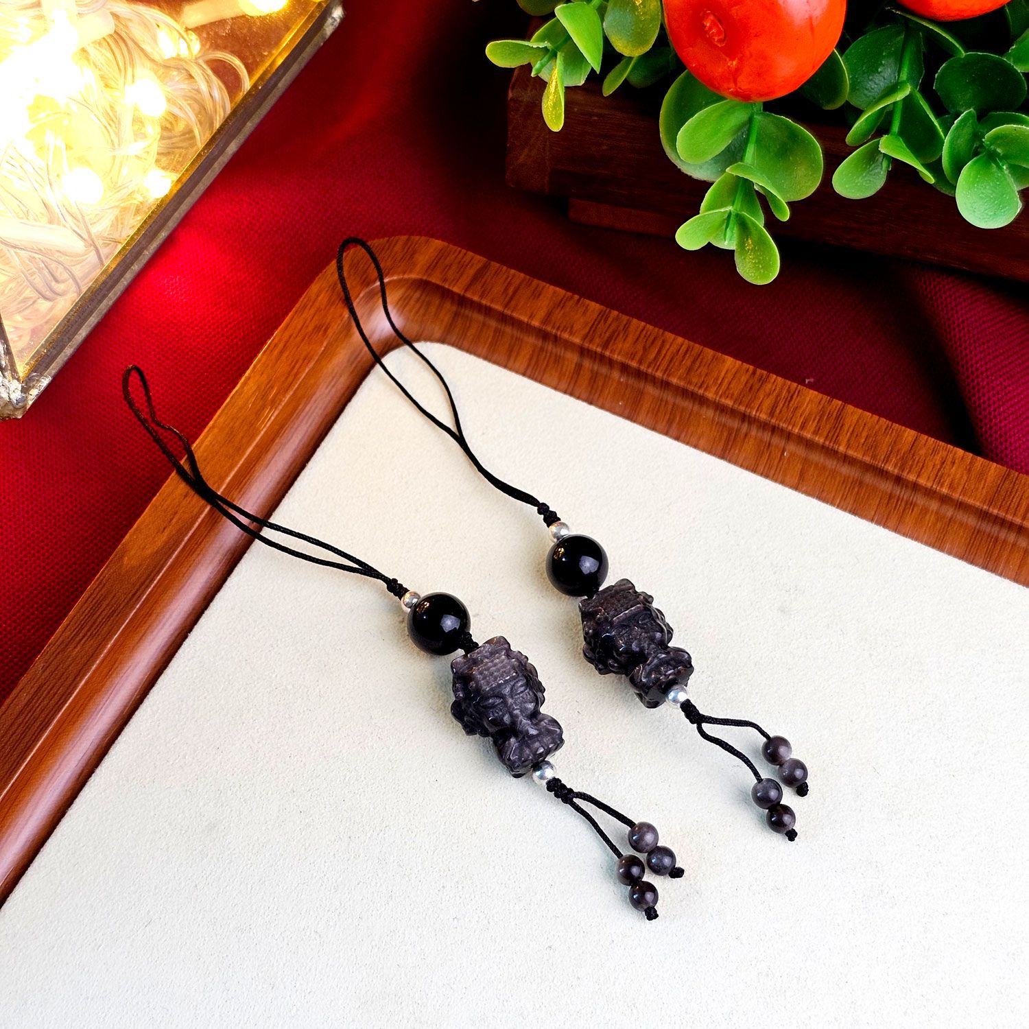 银曜石妈祖吊饰