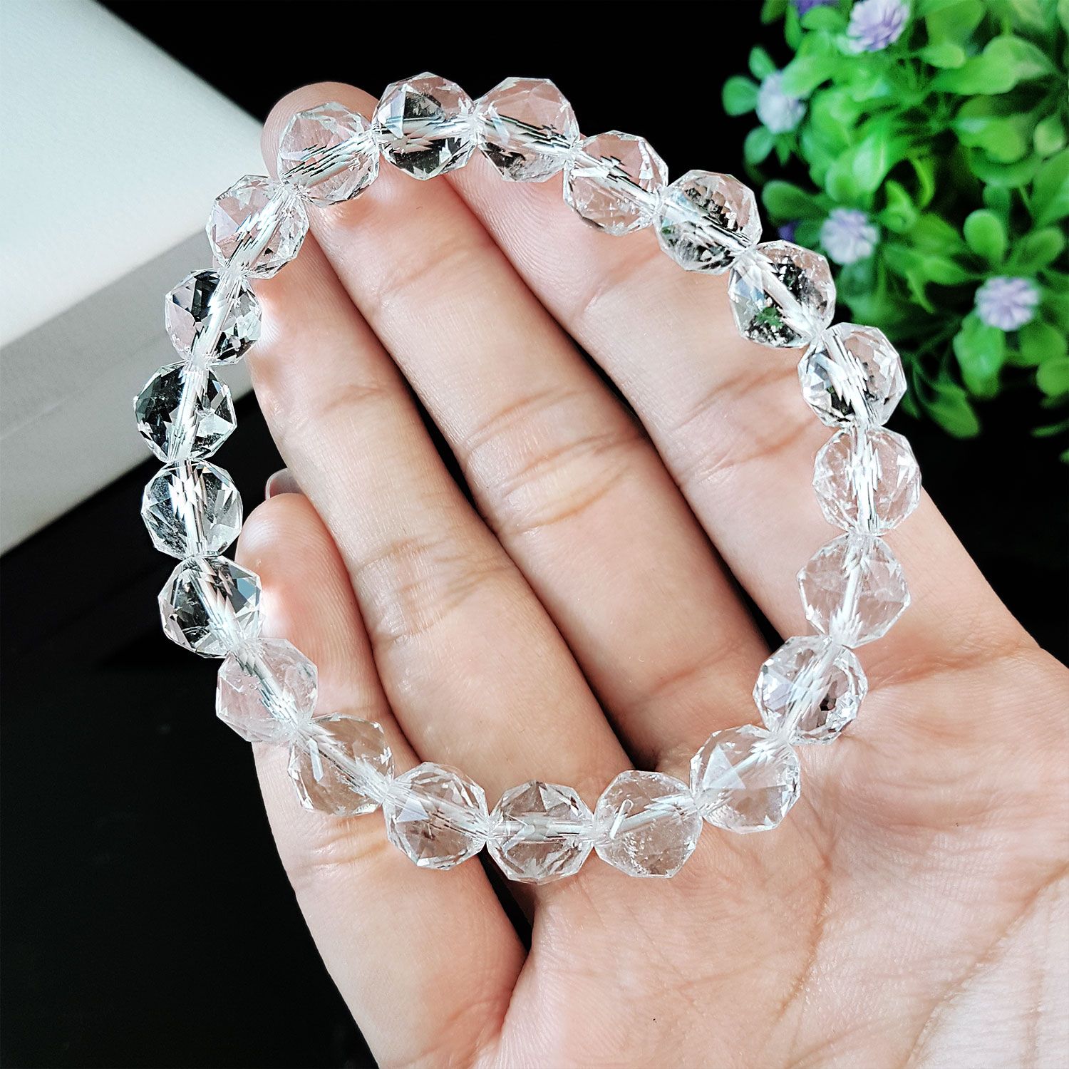 8mm 白水晶角度手链