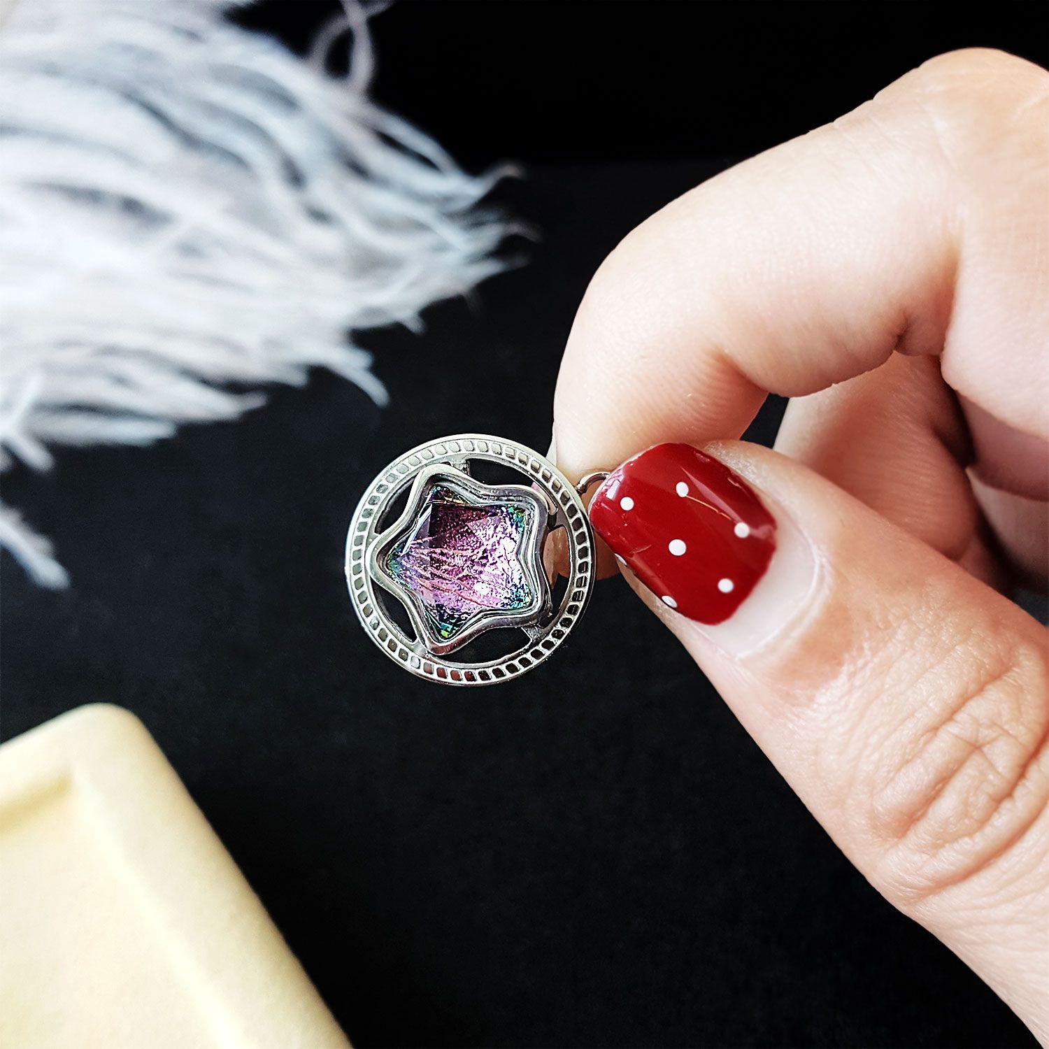 10mm 幻彩天铁星星旋转吊坠