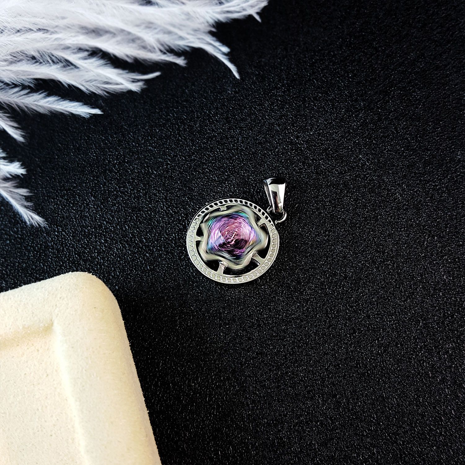 10mm 幻彩天铁星星旋转吊坠