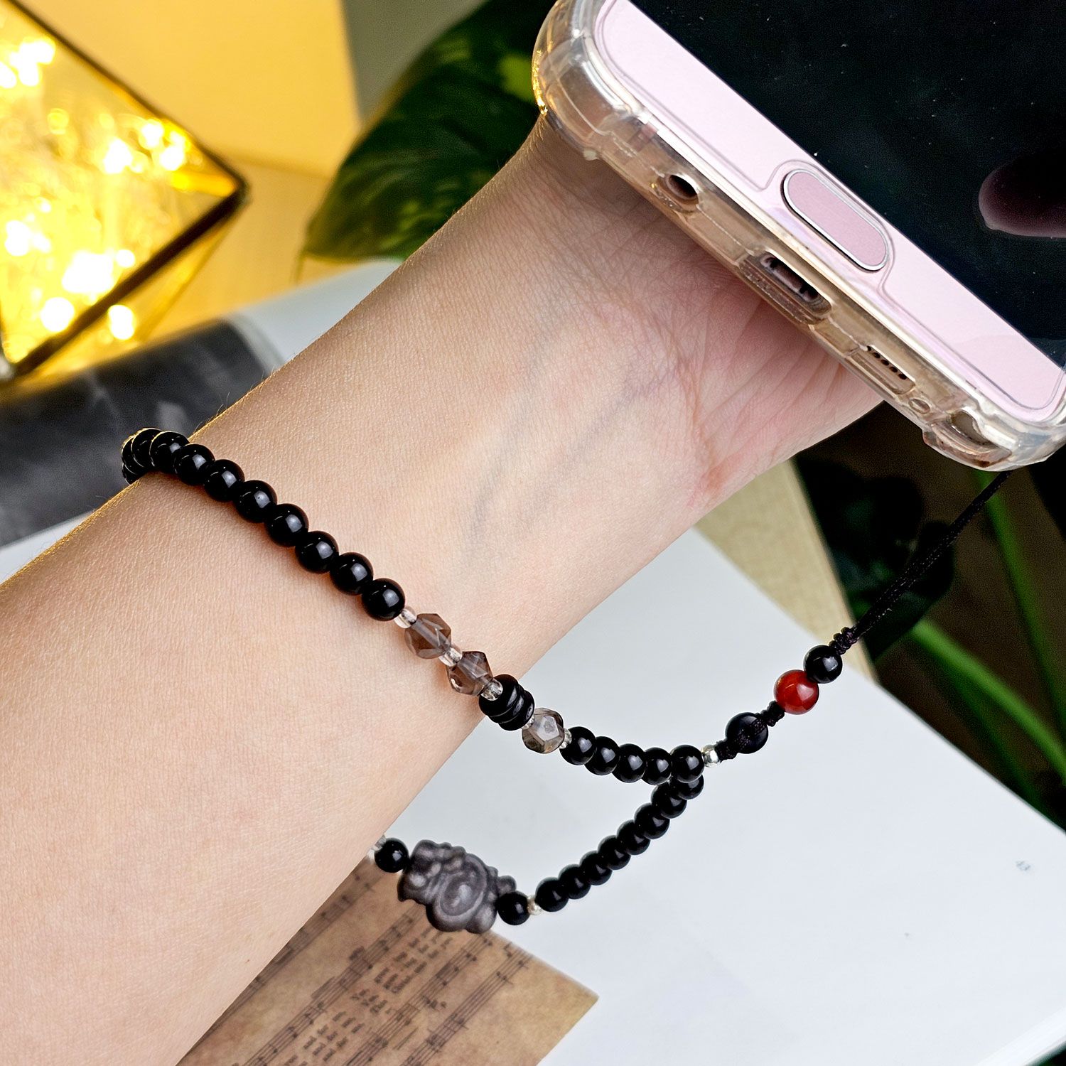 黑曜石搭配银曜石美乐蒂设计款手机挂件