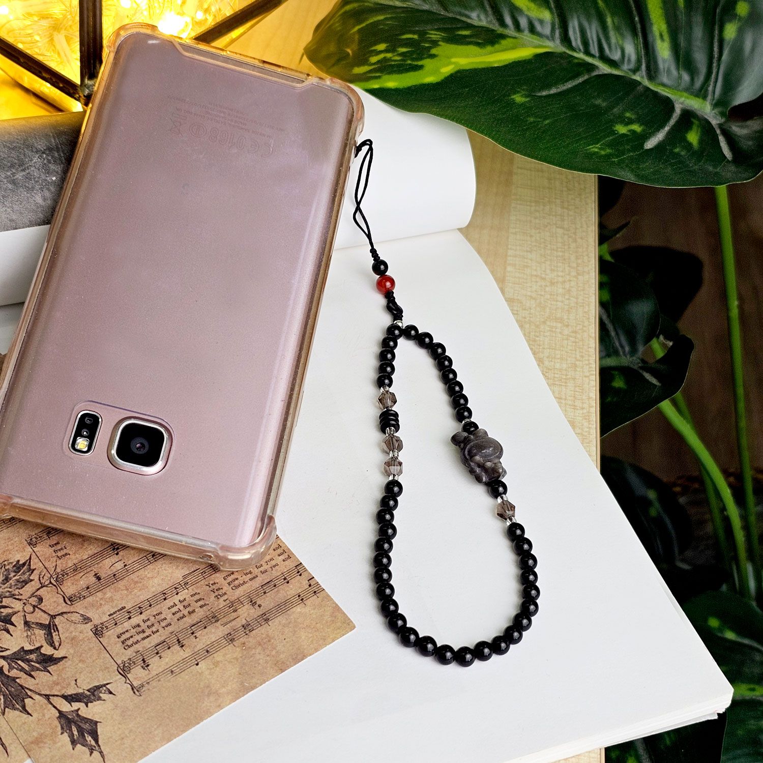 黑曜石搭配银曜石美乐蒂设计款手机挂件