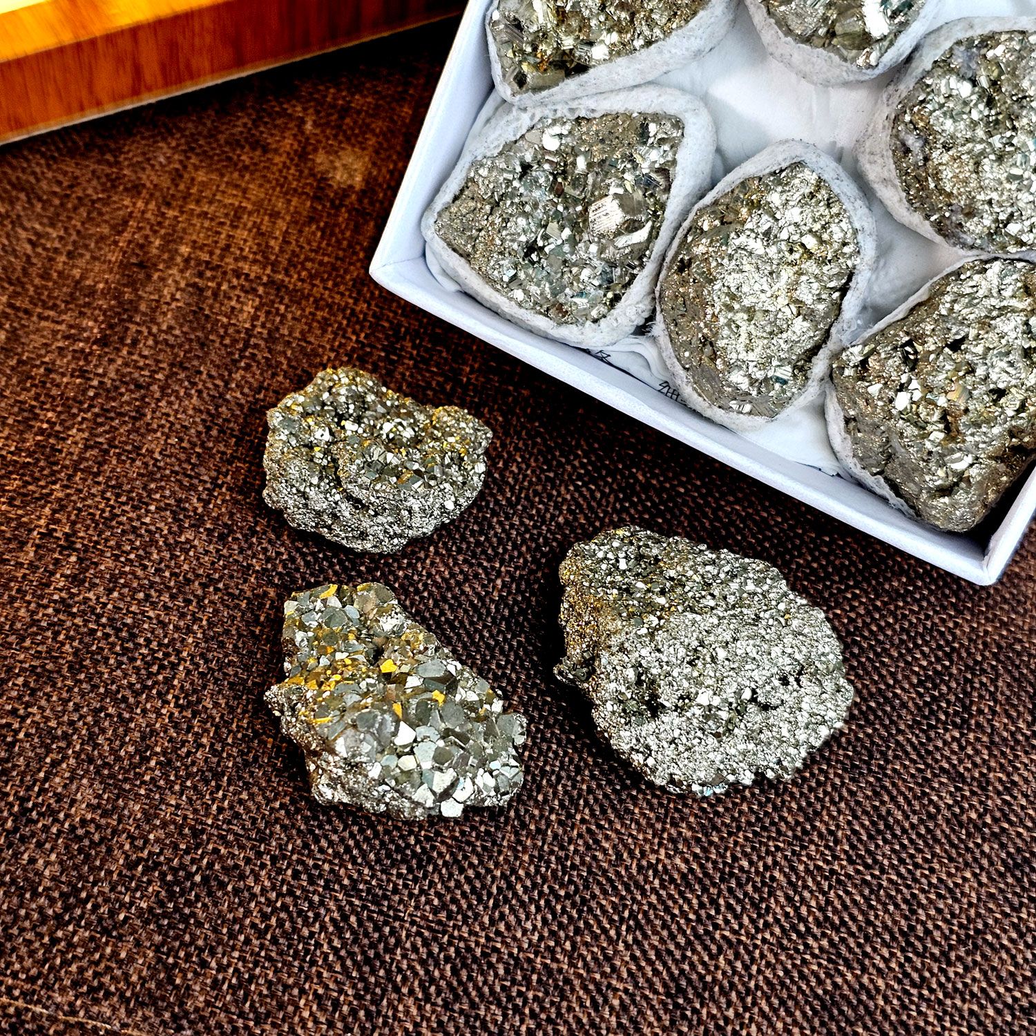 黄铁矿原矿收藏盒(小)