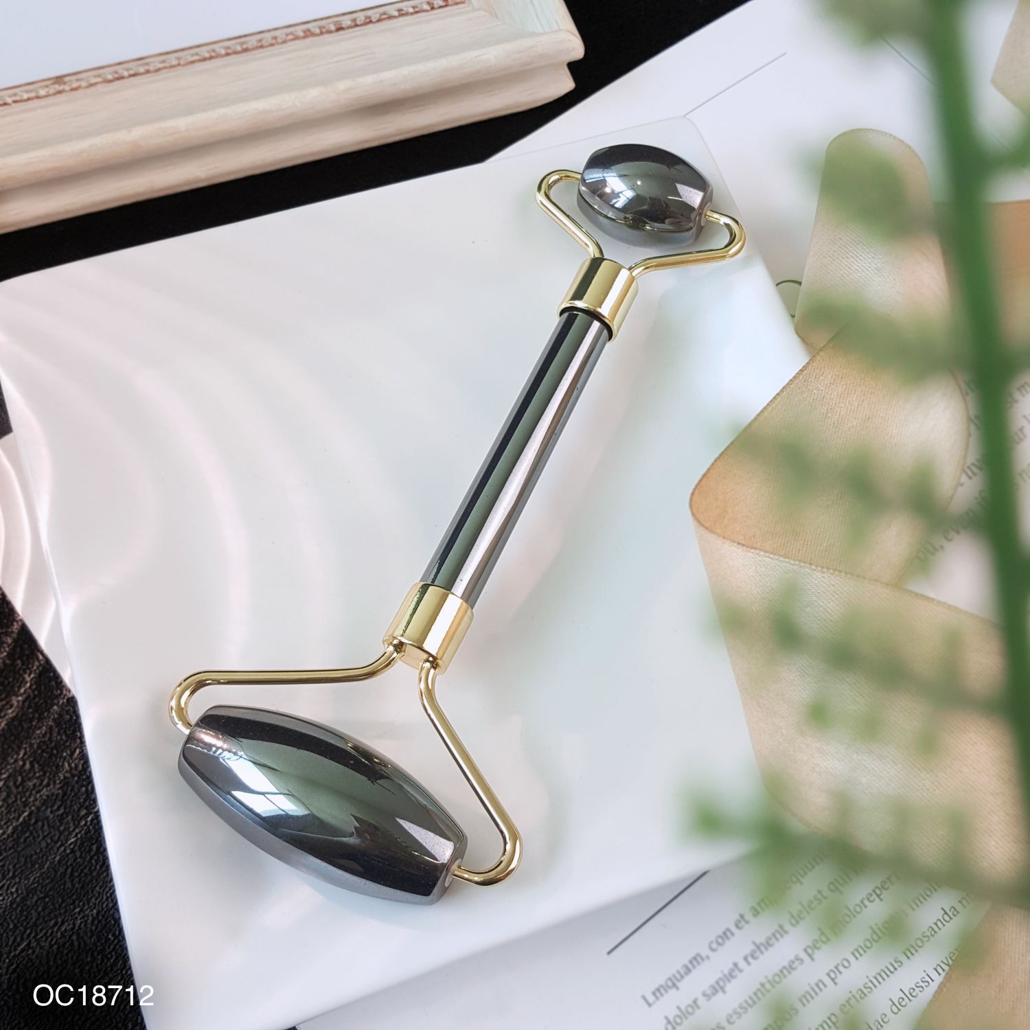 赤铁矿双轮按摩棒 - 金色