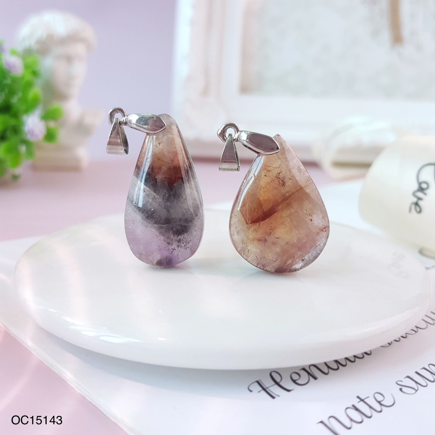 Auralite 23 Pendant