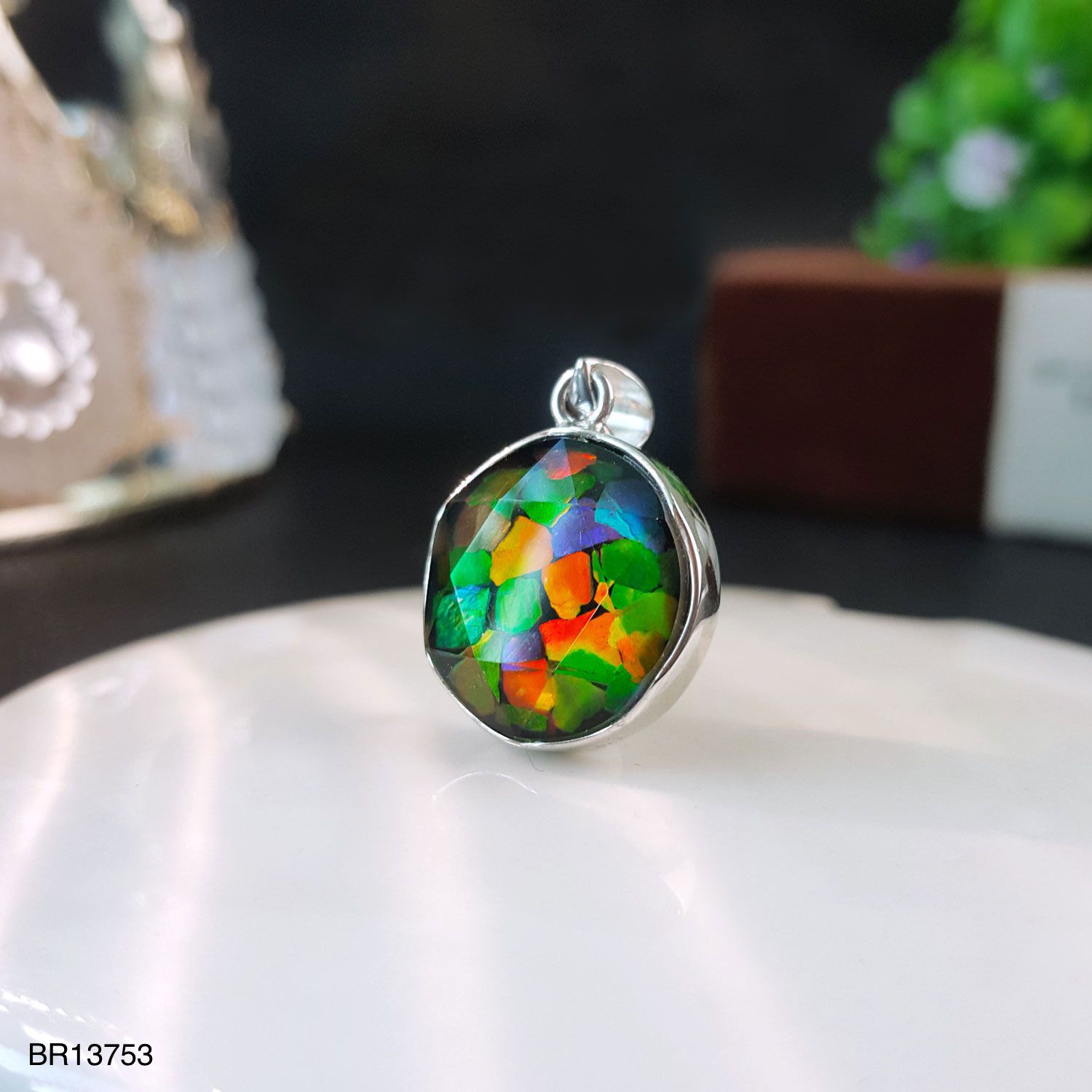 15mm Canada Ammolite  Stitching David Star Pendant