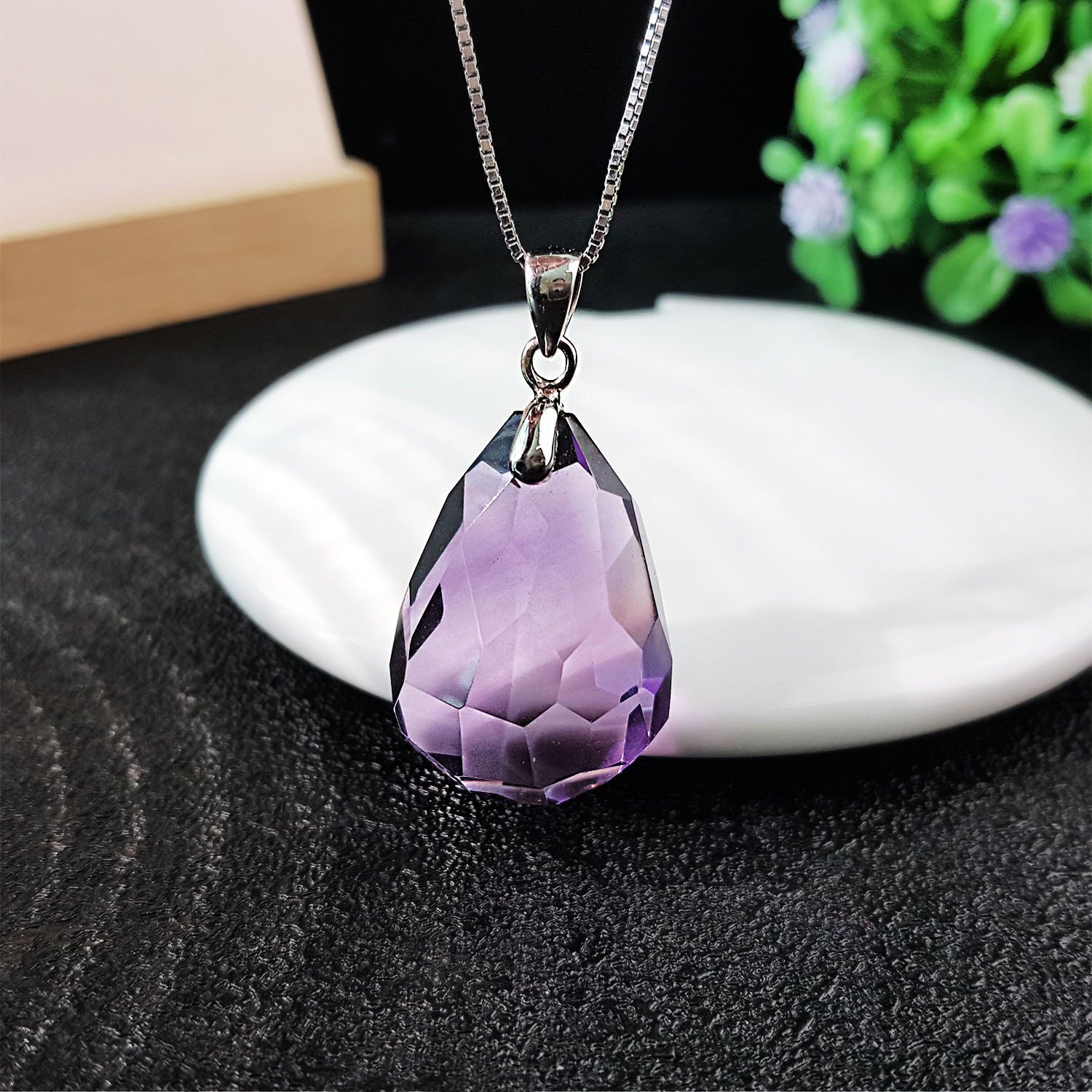 18mm x 33mm High Grade Amethyst  Cutting Pendant